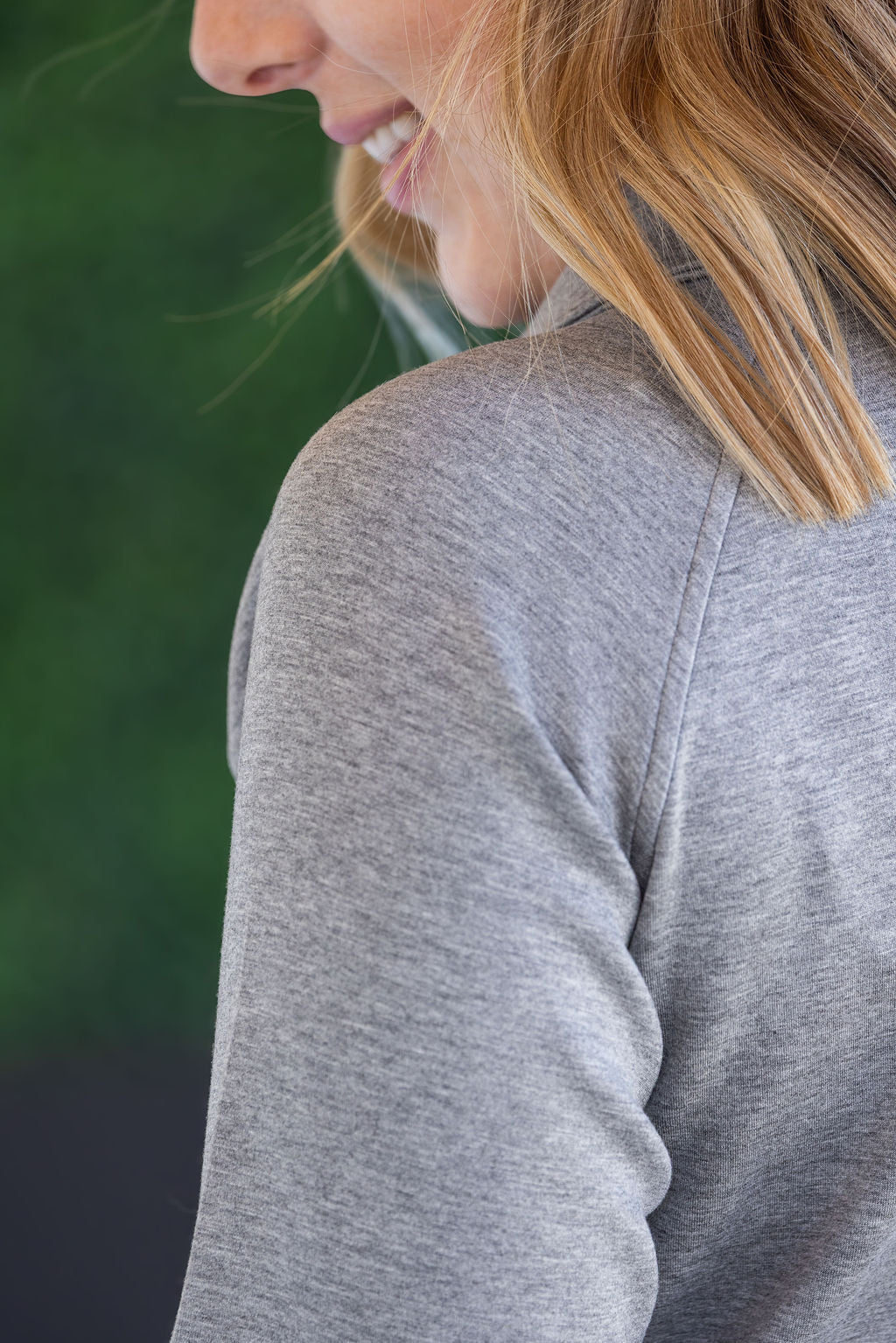 Mia Scuba Halfzip in Grey