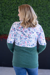Hailey Pullover Hoodie in Winter Berry and Evergreen