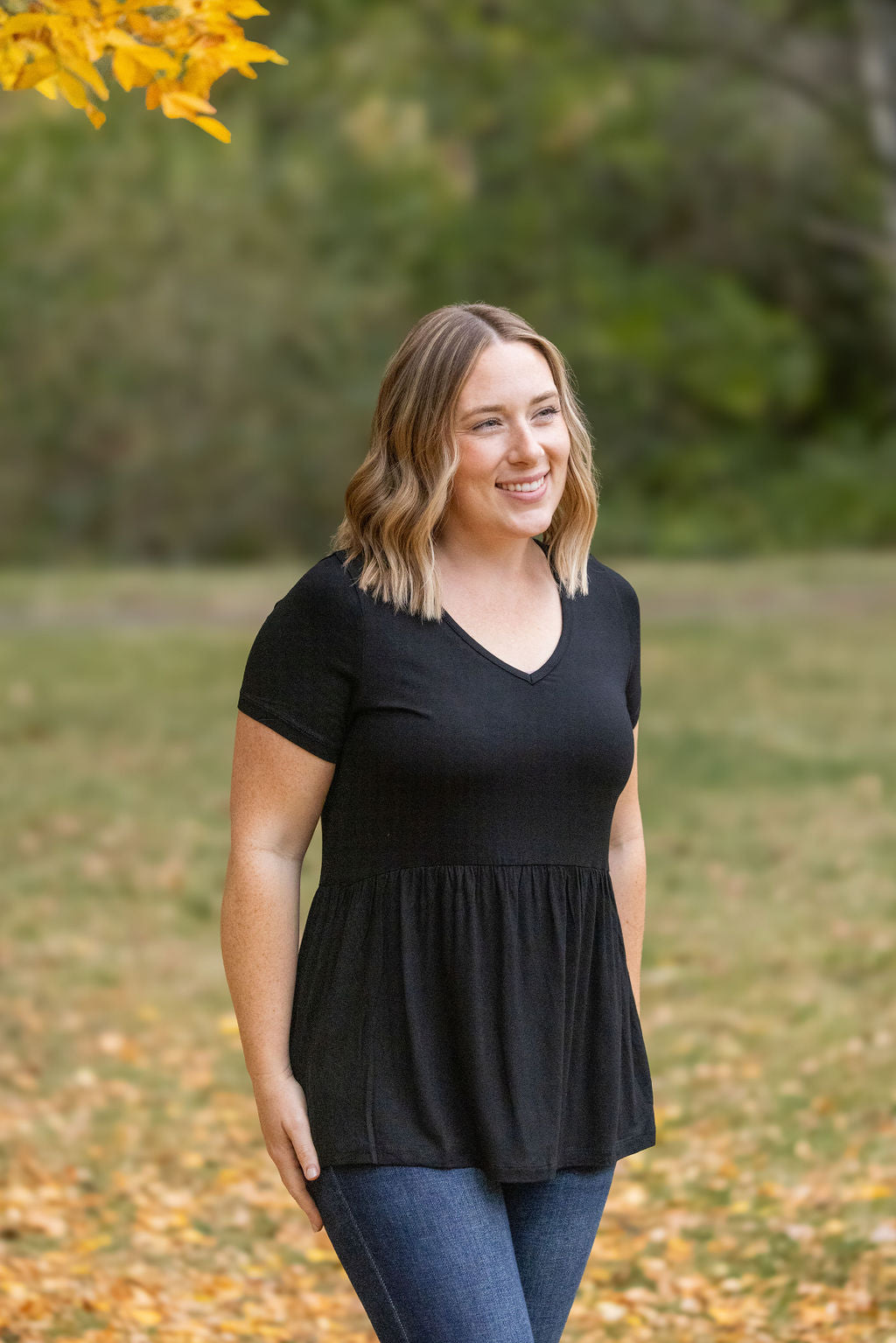 Sarah Ruffle Short Sleeve in Black