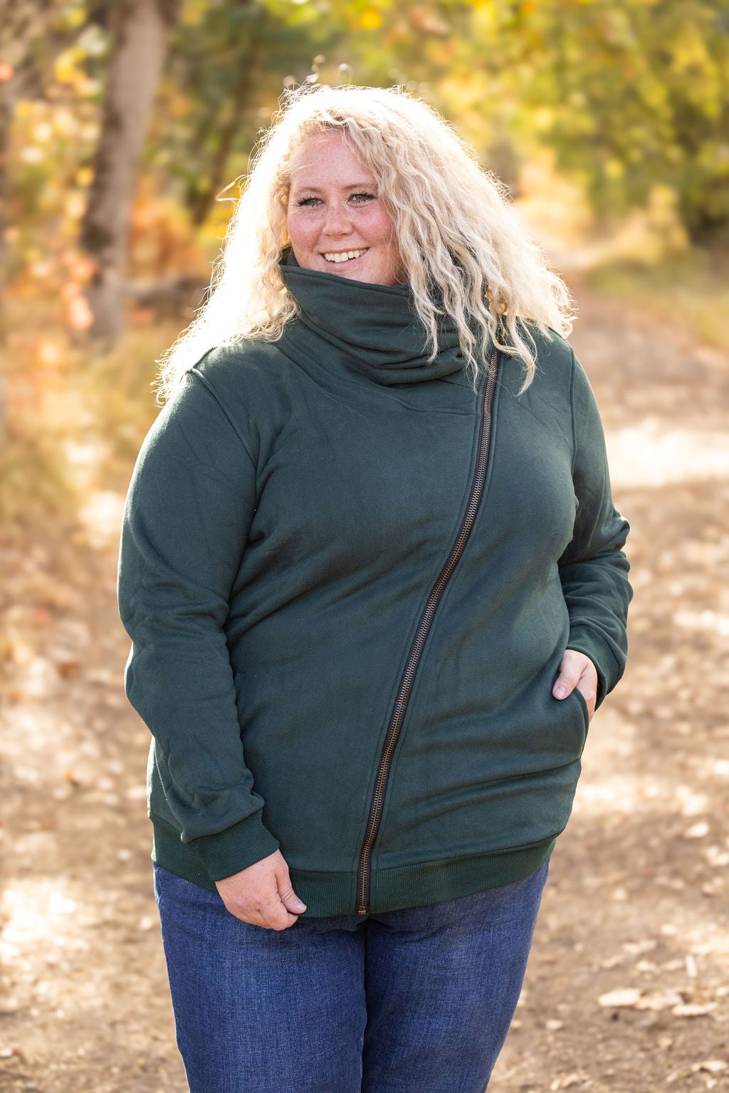 Quinn Zip Up Cowl in Evergreen