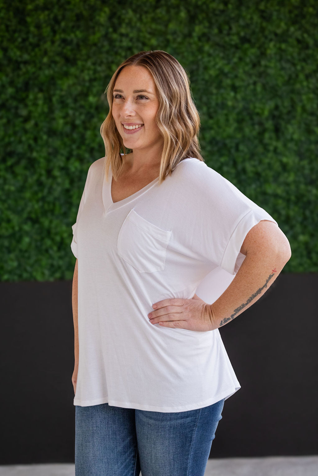 Sierra Pocket Top in White
