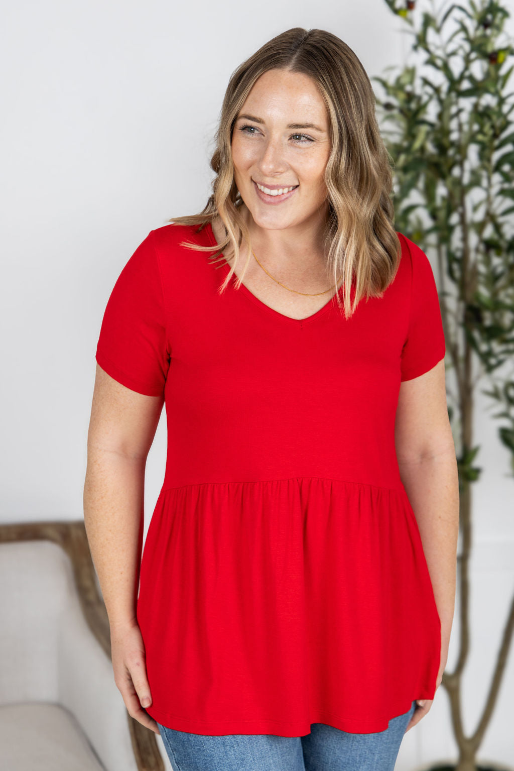 Sarah Ruffle Short Sleeve in Red