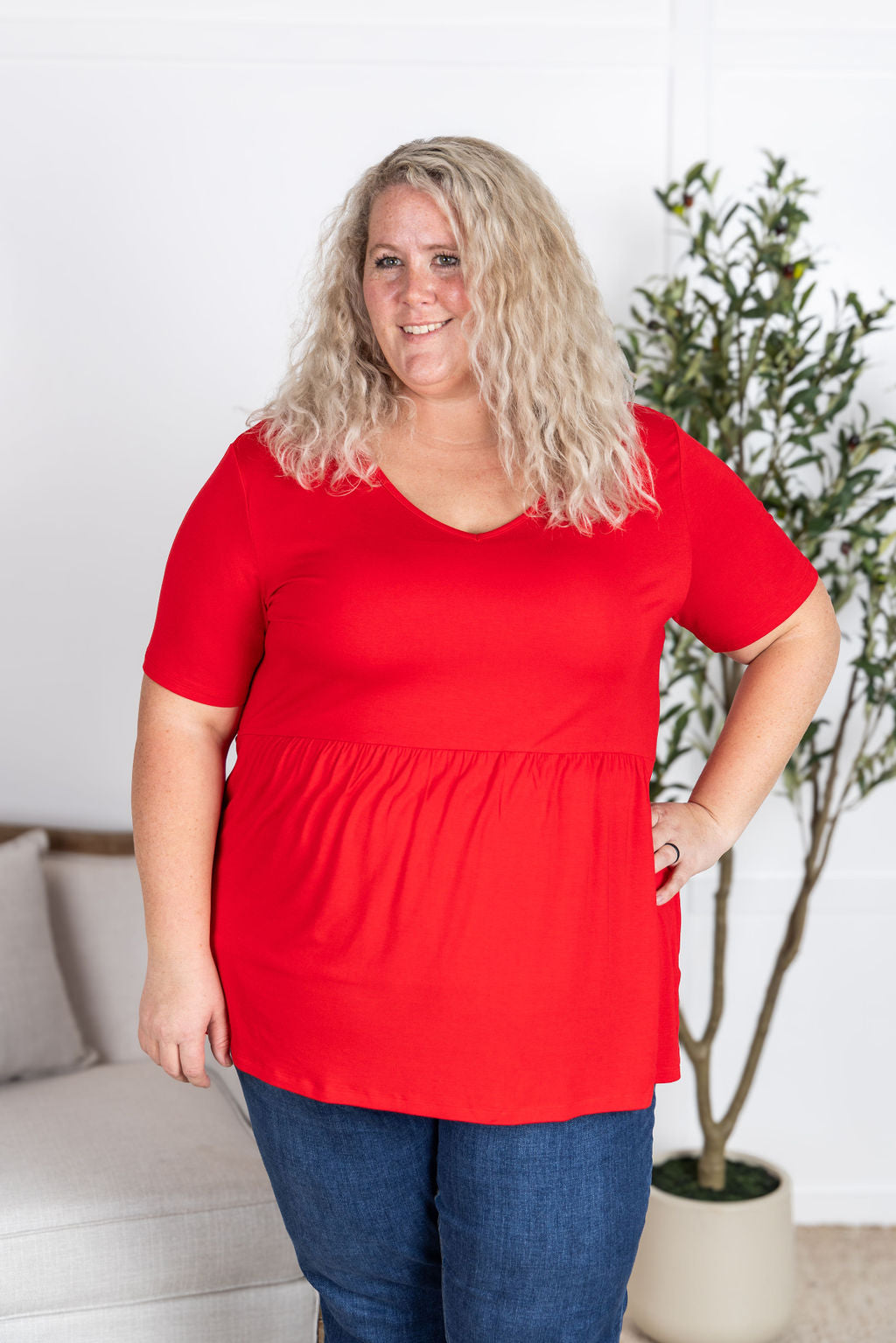 Sarah Ruffle Short Sleeve in Red