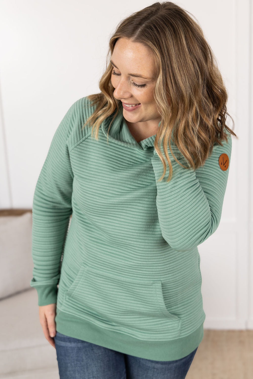 Tatum Textured Pullover Hoodie in Sea Green
