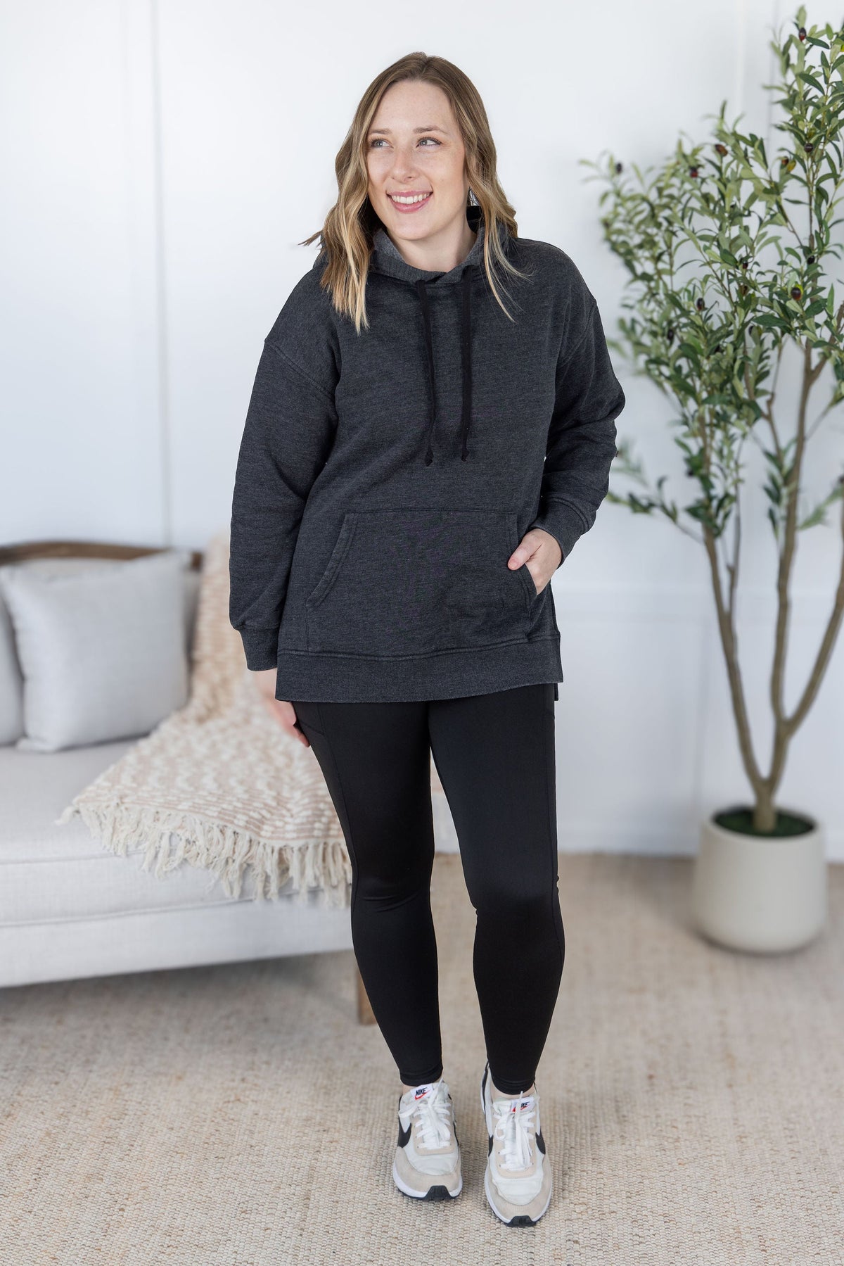 Vintage Wash Hoodie in Black
