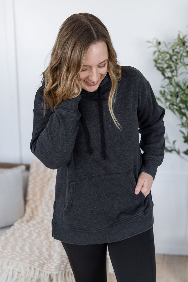 Vintage Wash Hoodie in Black