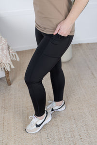 Women's Athleisure Leggings in Black