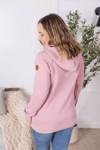Tatum Textured Pullover Hoodie in Rose