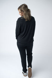 Corrine Ribbed Pullover Top in Black