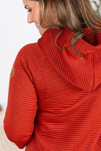 Tatum Textured Pullover Hoodie in Rust