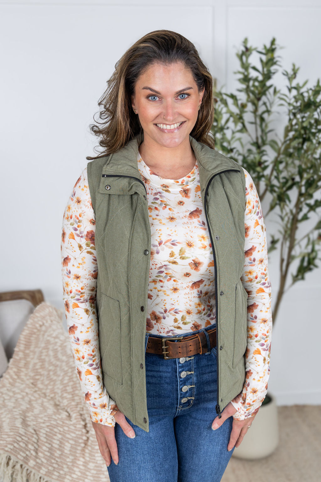 Remy Zip Up Vest in Heathered Sage