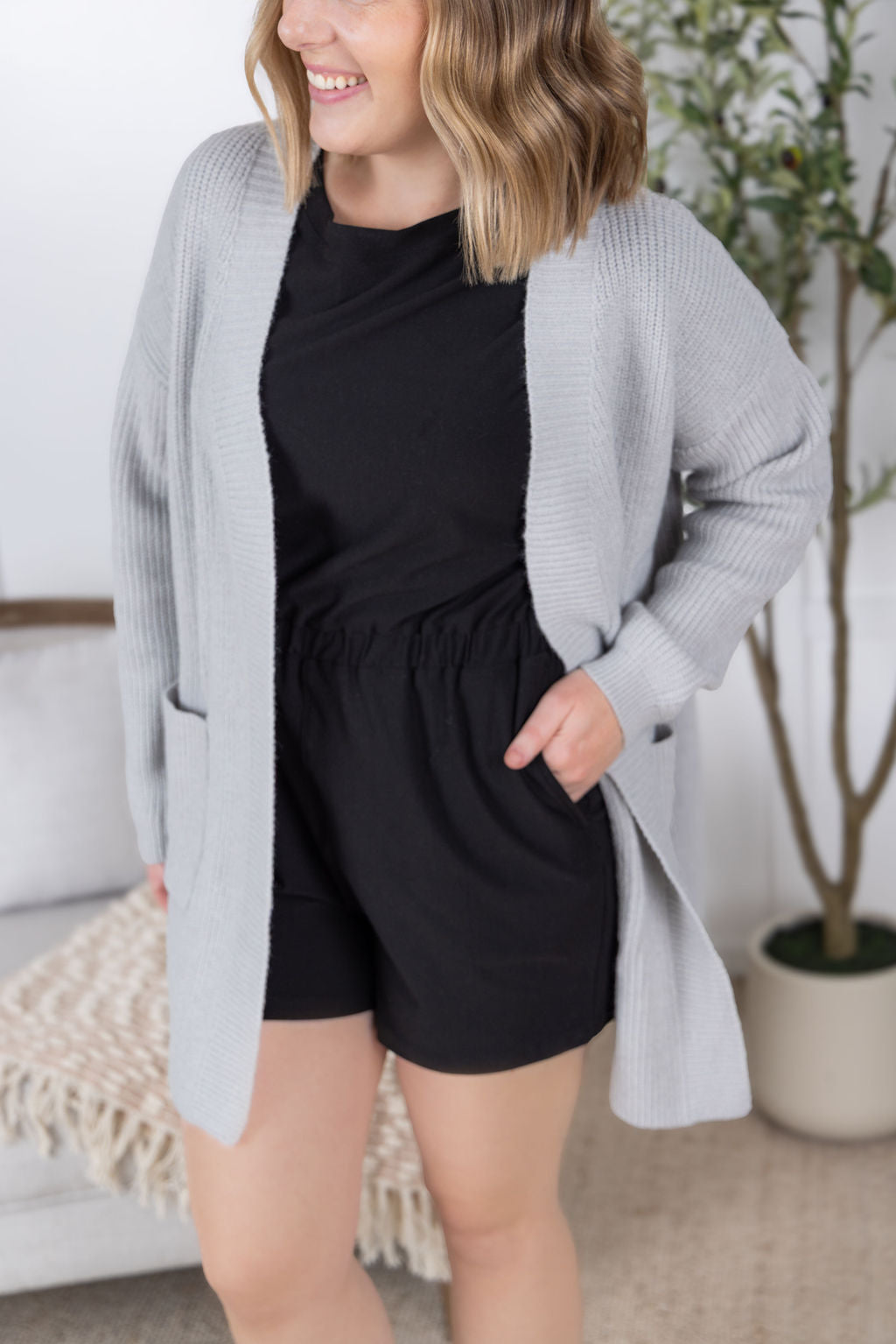 Layla Sweater Cardigan in Grey