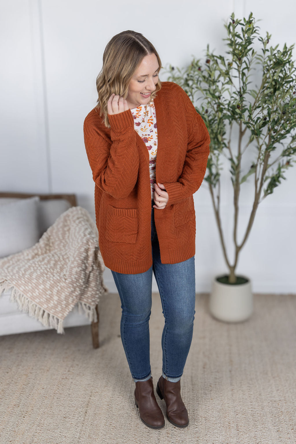 Billie Open Knit Cardigan in Rust