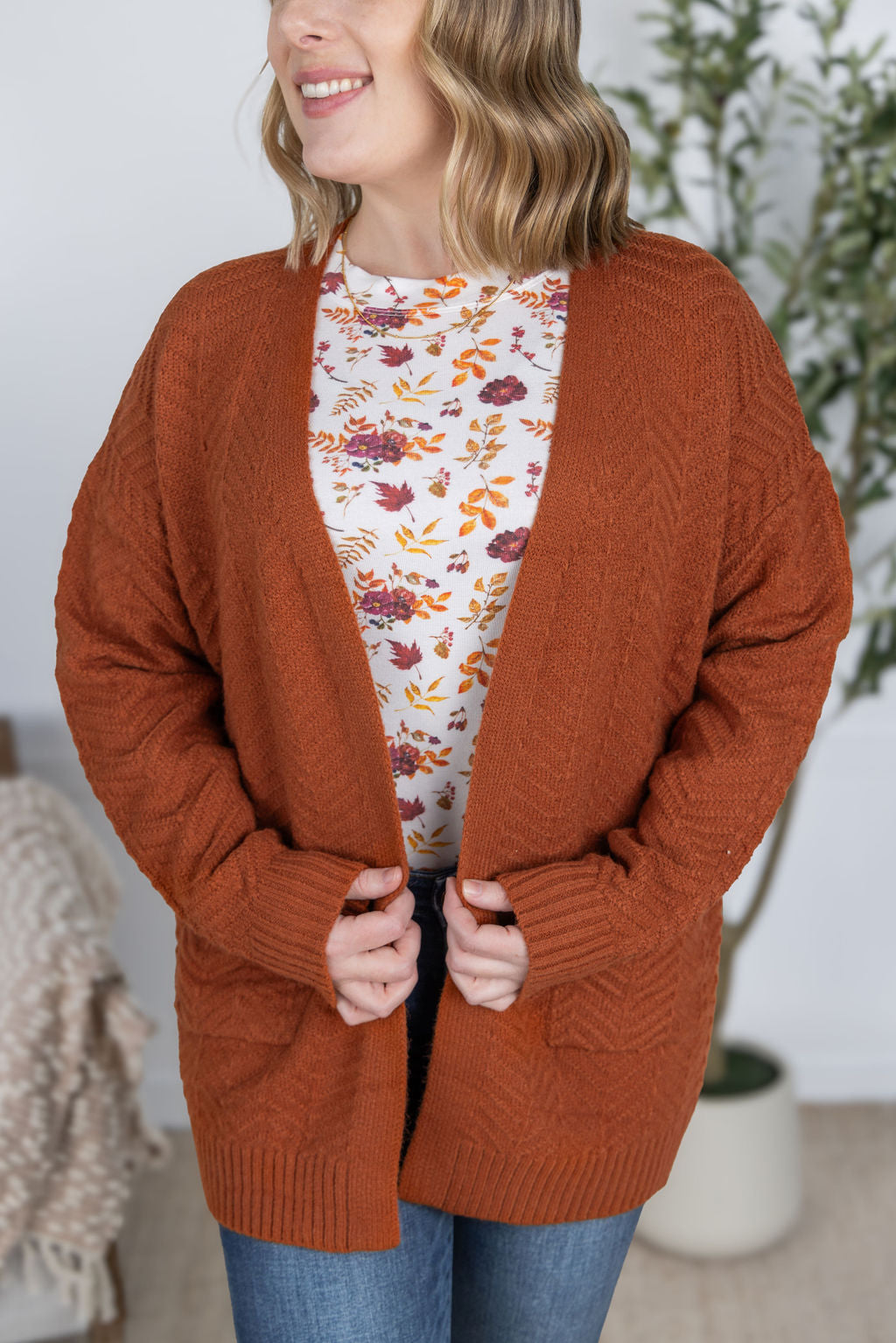 Billie Open Knit Cardigan in Rust