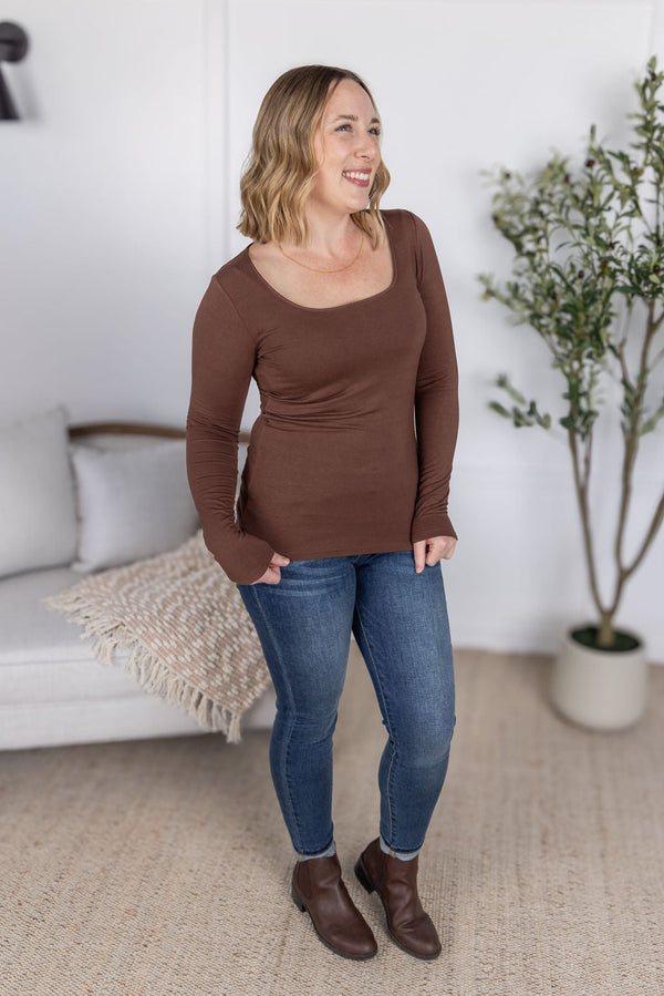 Alyssa Long Sleeve Top in Brown
