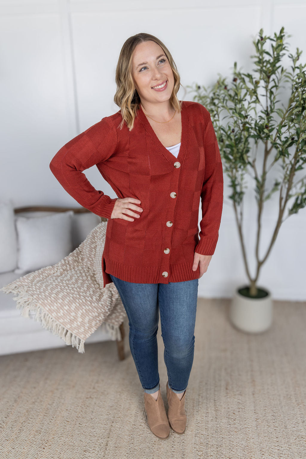 Chelsea Checkered Cardigan in Brick