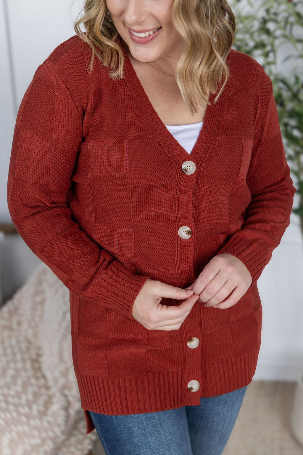 Chelsea Checkered Cardigan in Brick