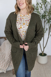 Madison Cozy Cardigan in Dark Olive