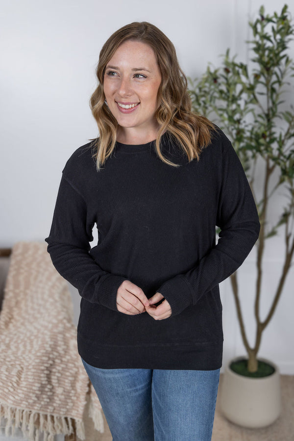 Corrine Ribbed Pullover Top in Black