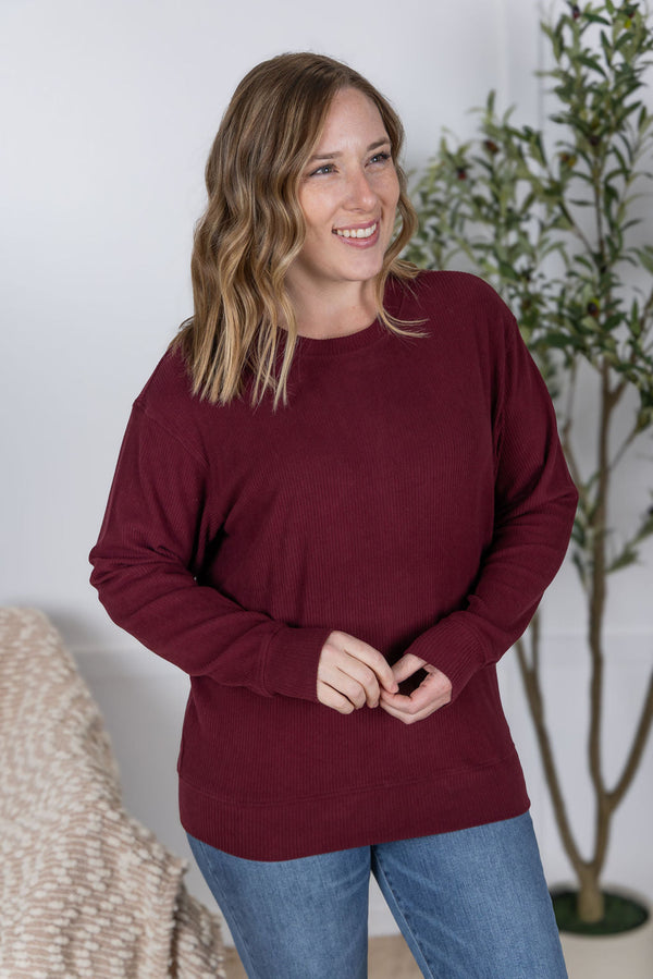 Corrine Ribbed Pullover Top in Burgundy