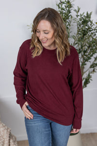 Corrine Ribbed Pullover Top in Burgundy