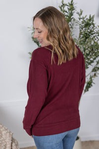Corrine Ribbed Pullover Top in Burgundy