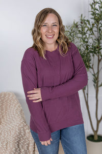 Corrine Ribbed Pullover Top in Plum