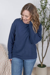 Corrine Ribbed Pullover Top in Navy