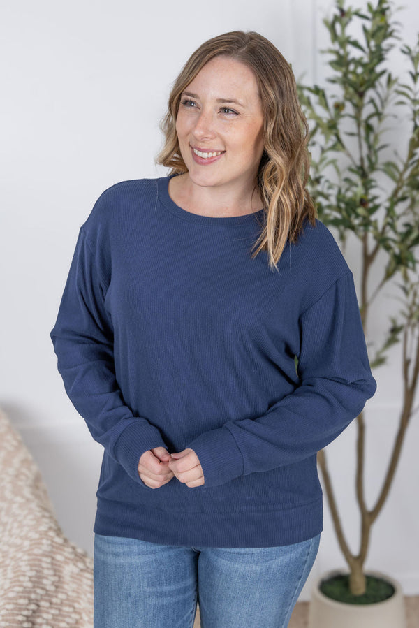 Corrine Ribbed Pullover Top in Navy