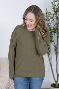 Corrine Ribbed Pullover Top in Olive