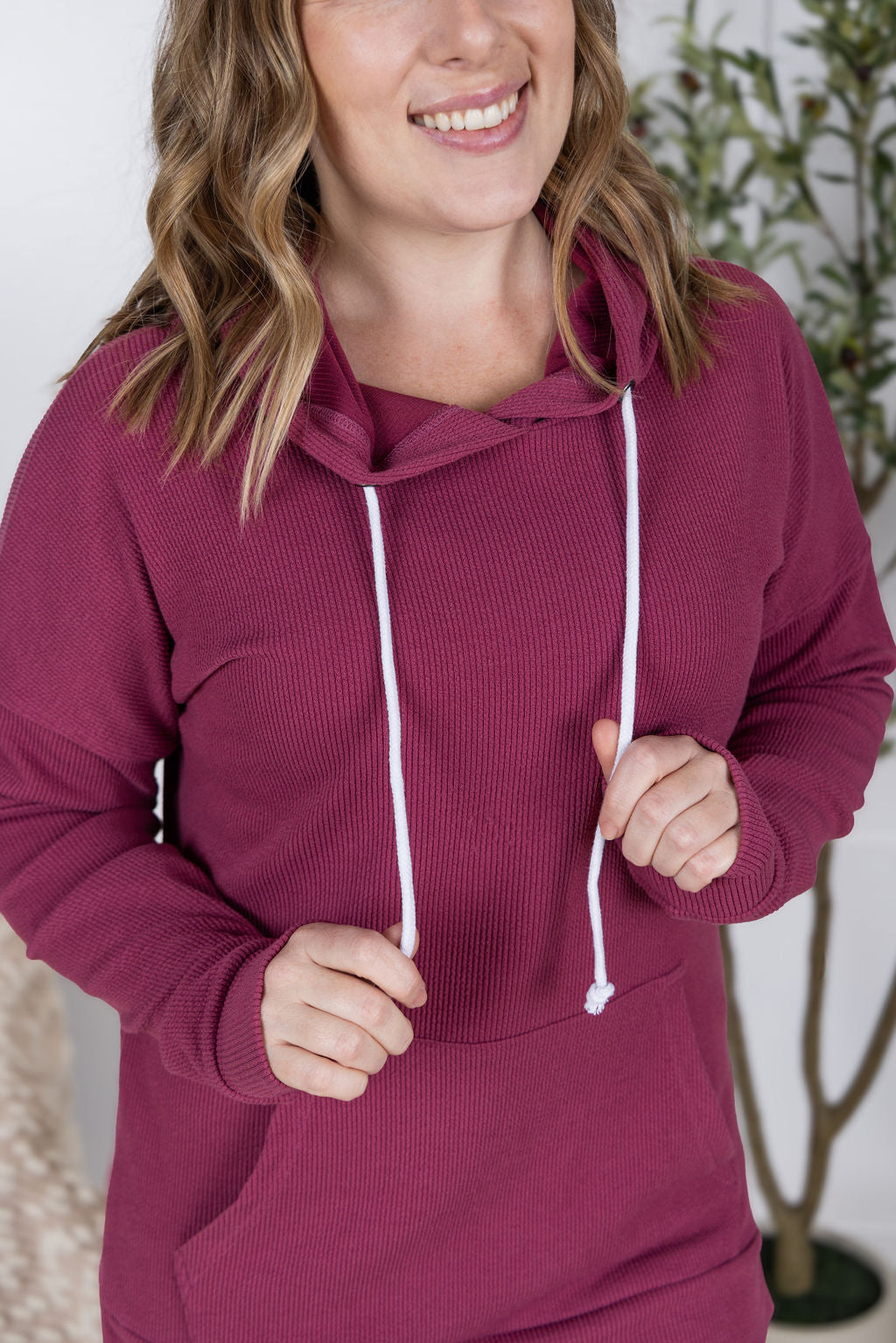 Kacey Ribbed Hoodie in Mulberry