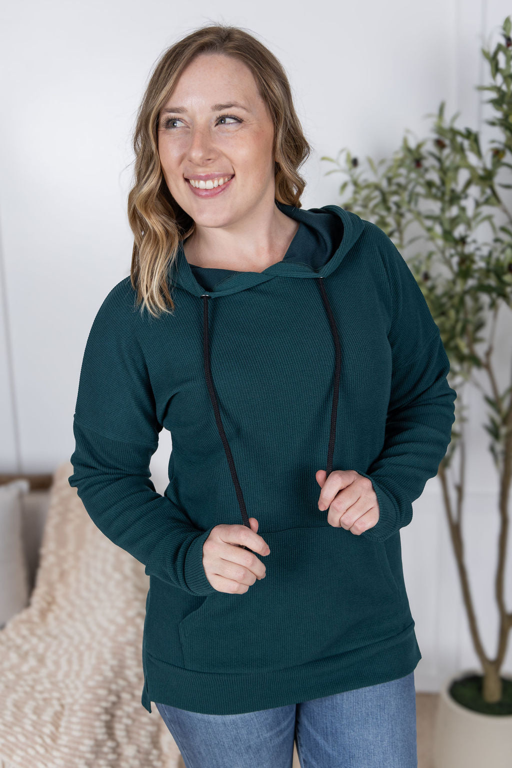 Kacey Ribbed Hoodie in Deep Teal