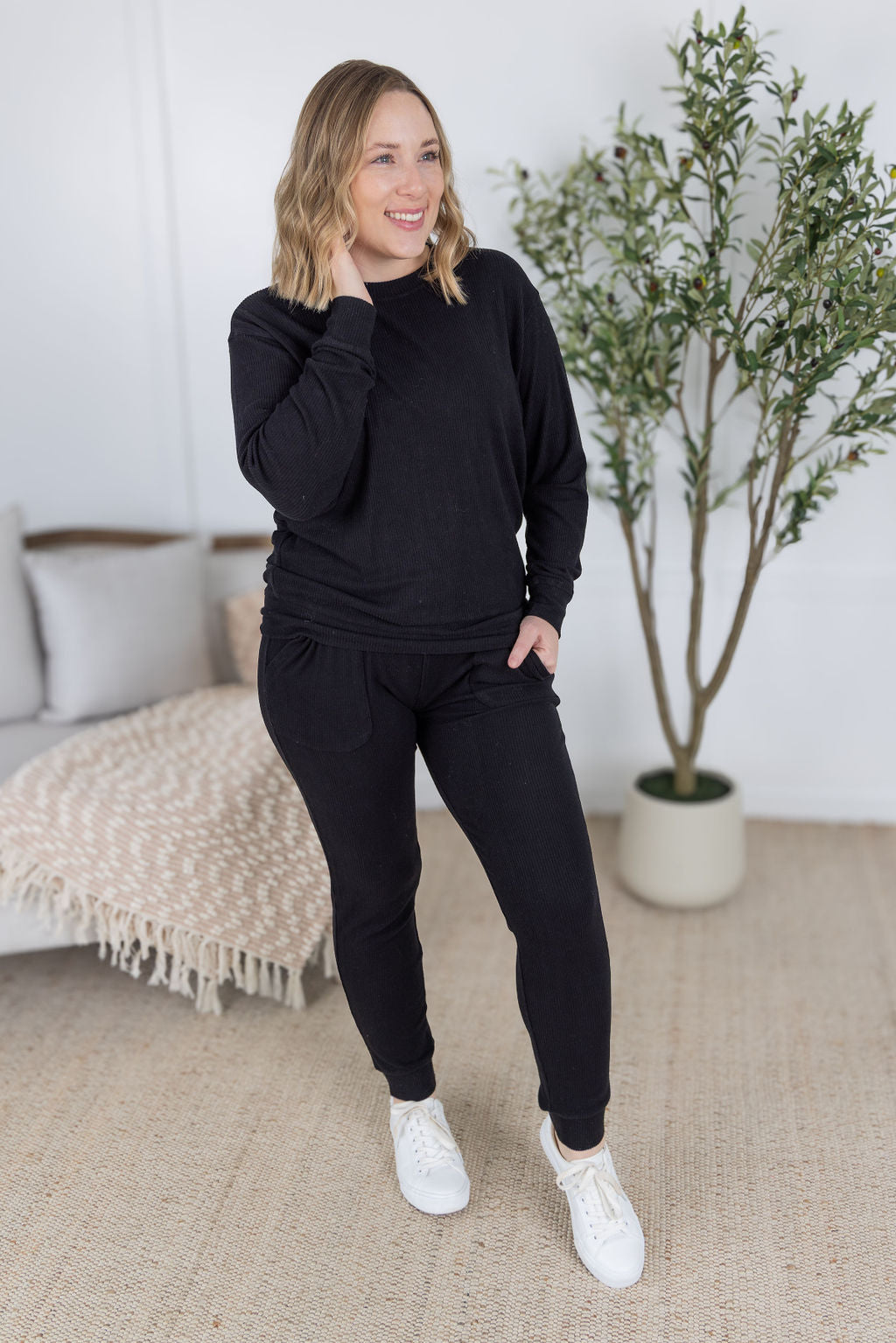 Corrine Joggers in Black