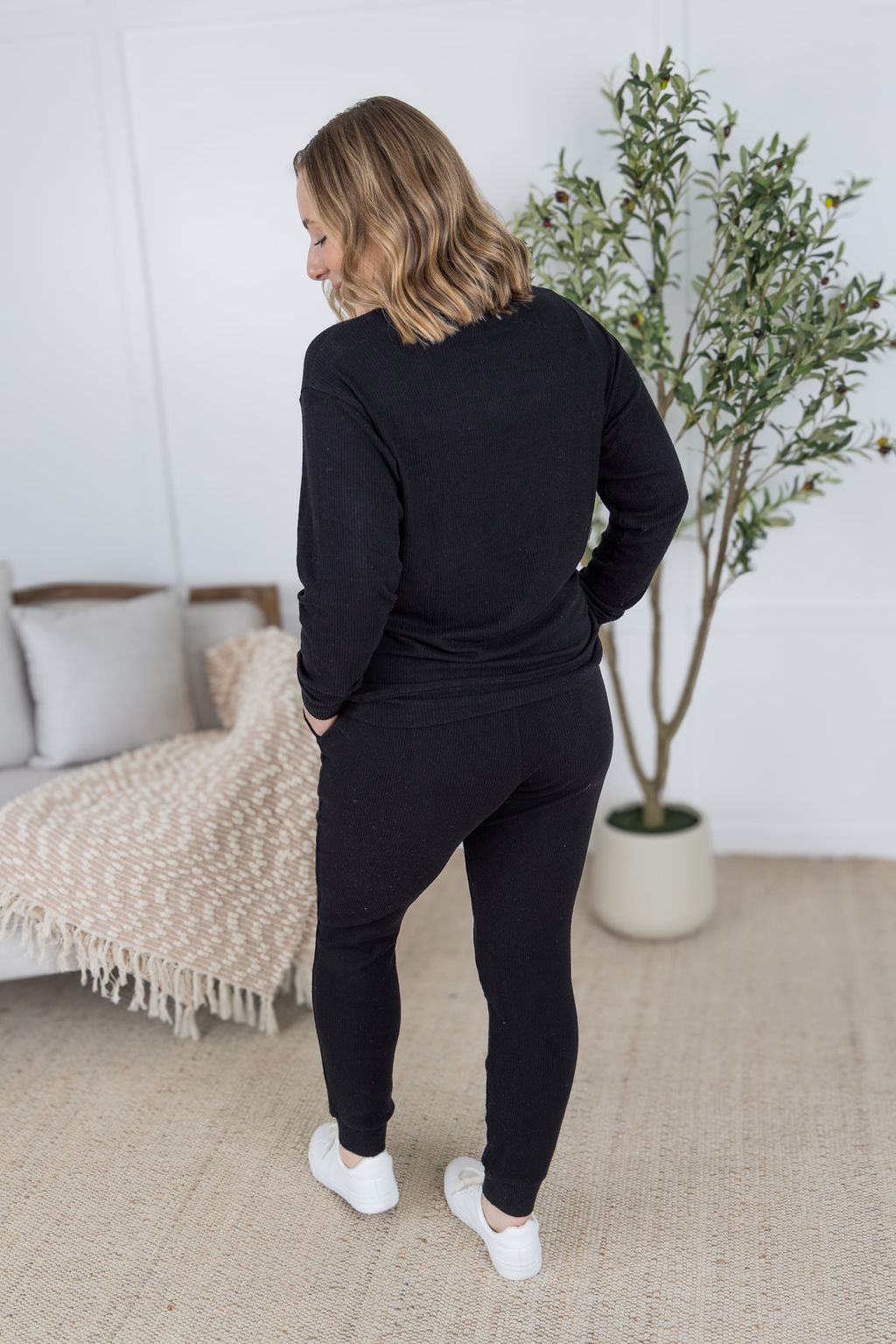 Corrine Joggers in Black