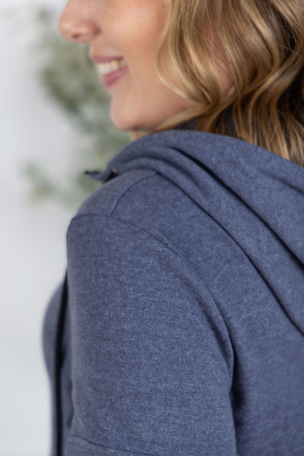 Pixie Pocket Halfzip Hoodie in Heathered Navy