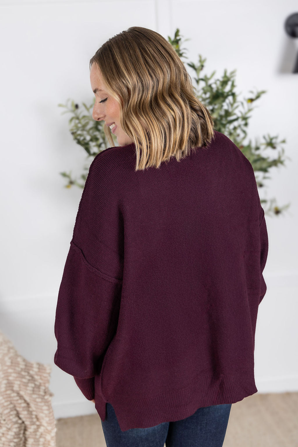 Aurora Cozy Sweater in Burgundy