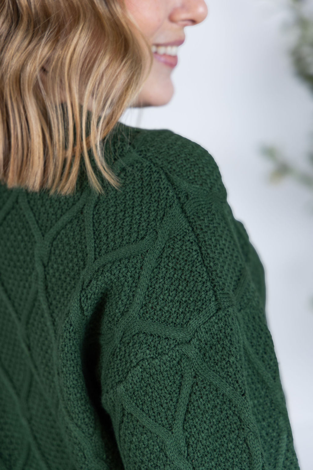 Carson Pullover in Green