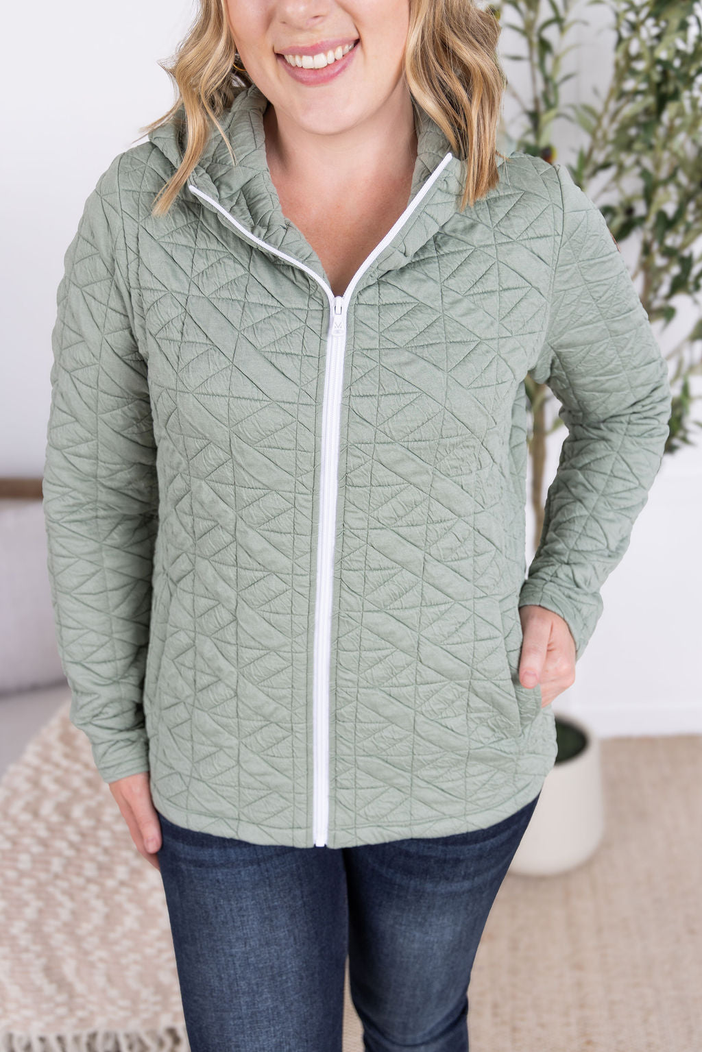 Geometric Fullzip Hoodie in Sage