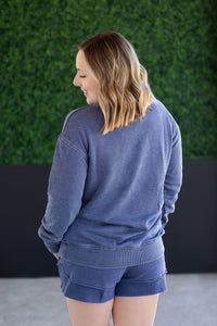 Vintage Wash Pocket Pullover in Nautical Navy