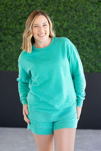 Vintage Wash Pullover in Caribbean Green