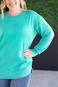 Vintage Wash Pullover in Caribbean Green