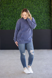 Vintage Wash Pocket Pullover in Nautical Navy