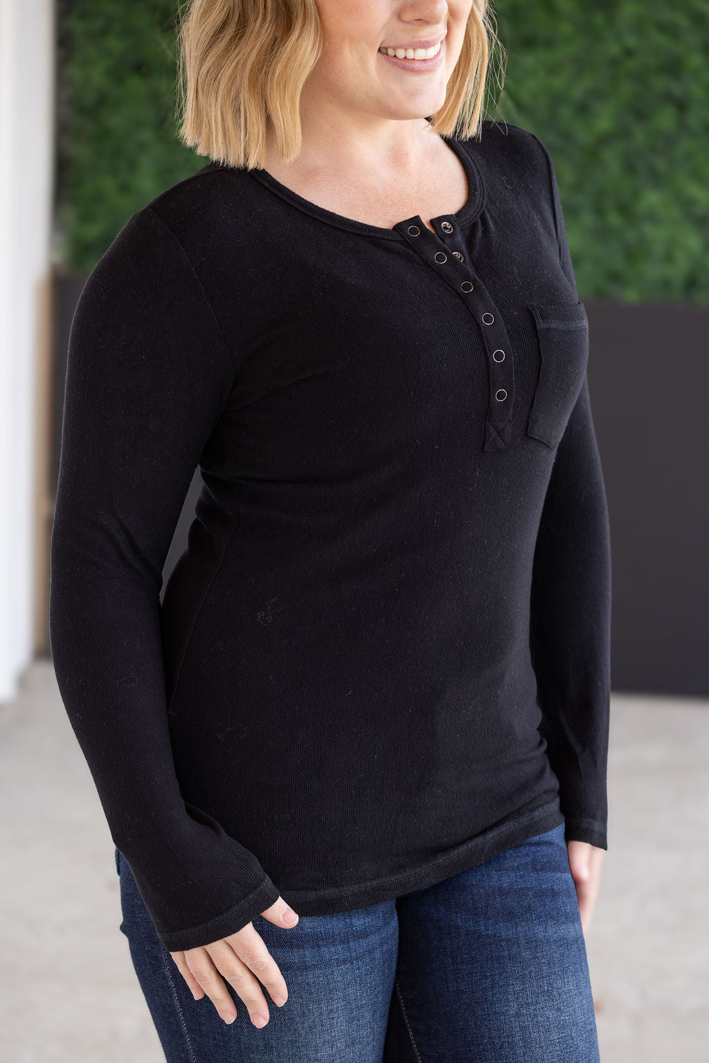 Georgia Long Sleeve Top in Black
