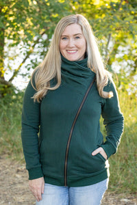 Quinn Zip Up Cowl in Evergreen
