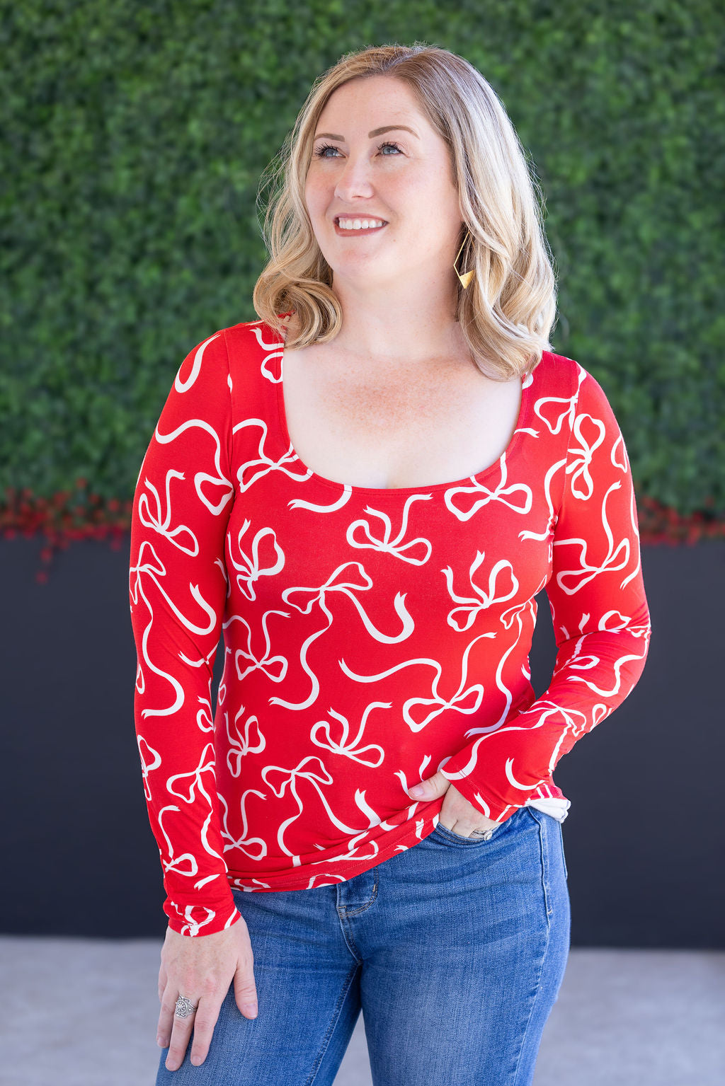 Alyssa Long Sleeve Top in Red and White Ribbons