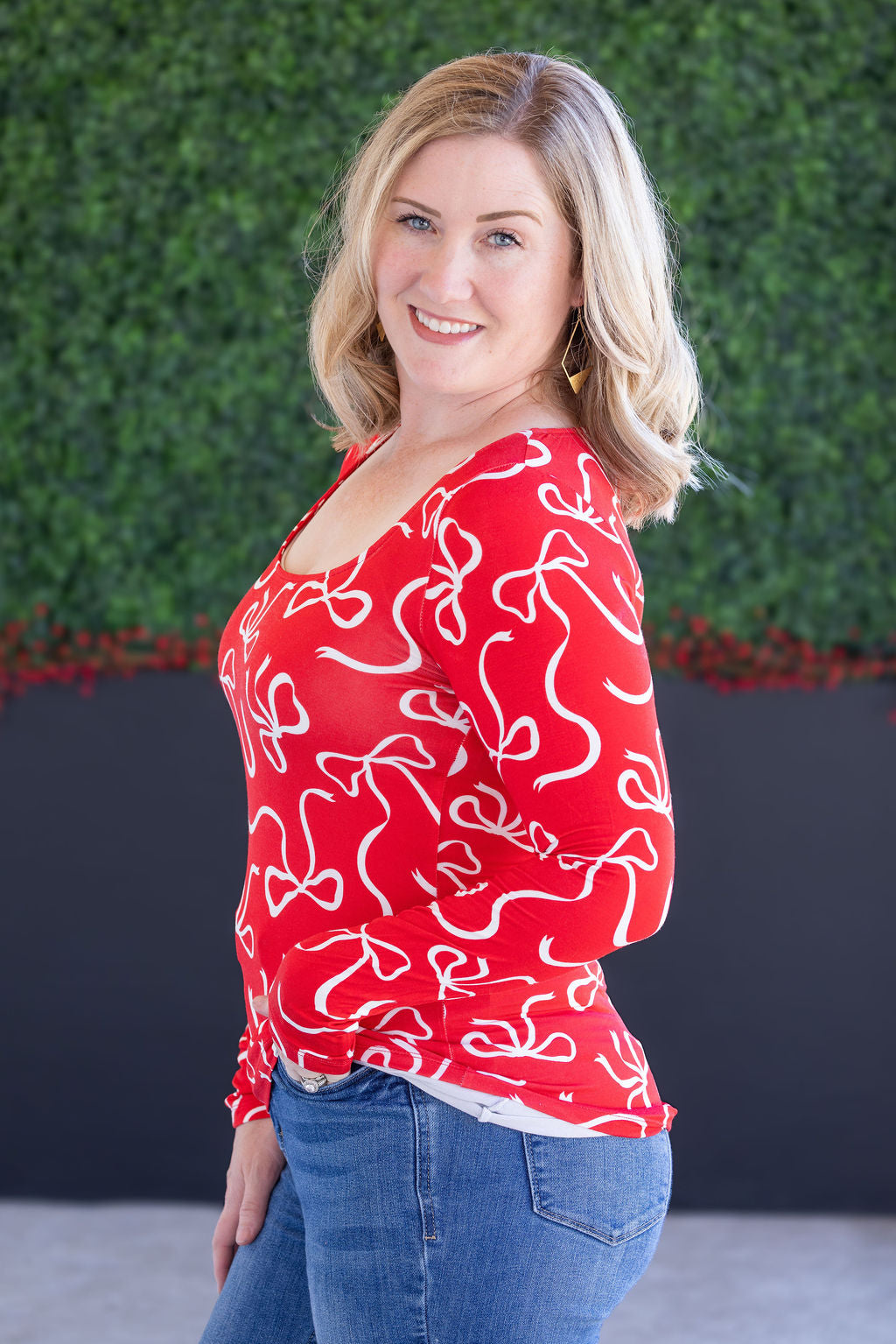 Alyssa Long Sleeve Top in Red and White Ribbons