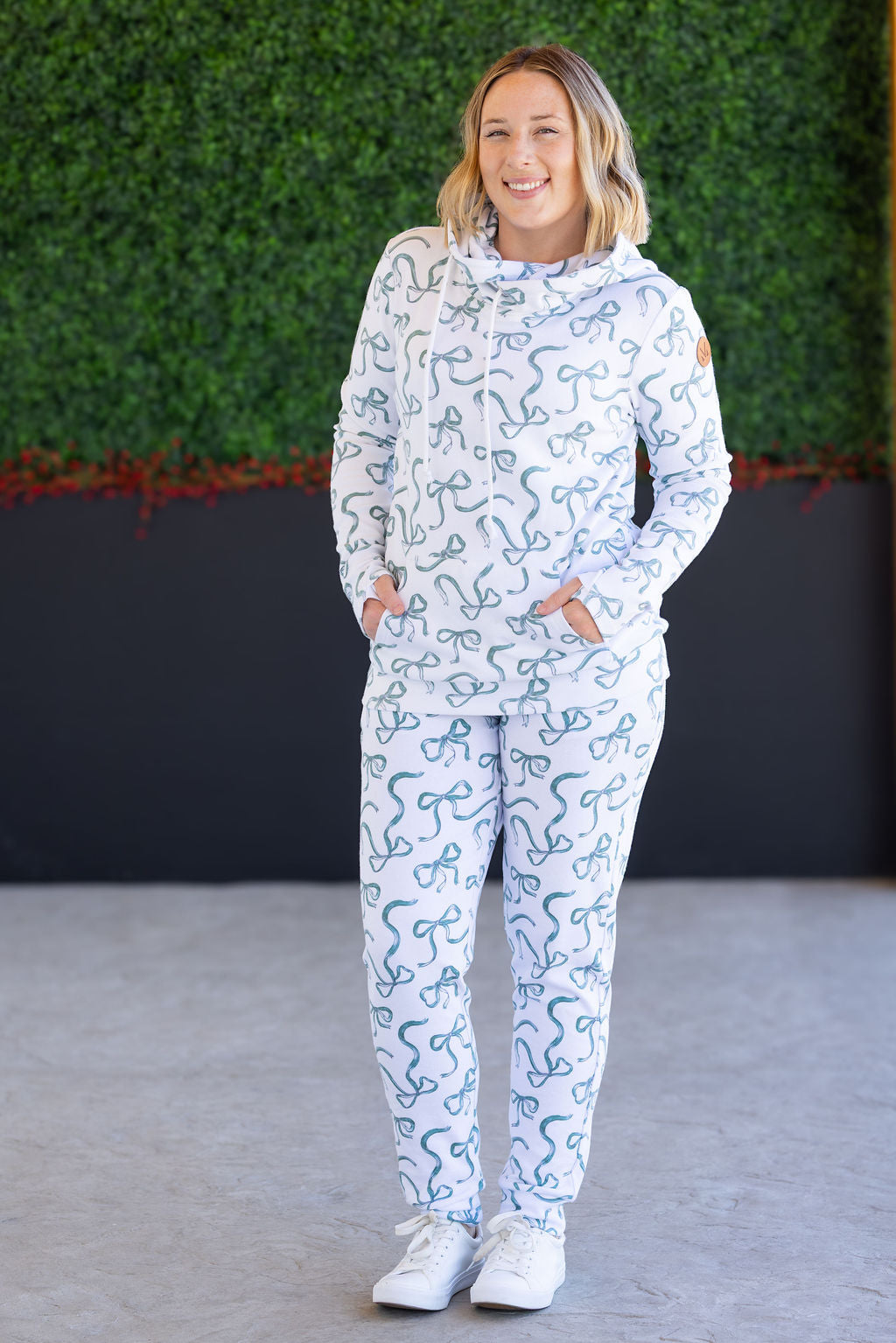 Ashley Hoodie in Green Ribbons