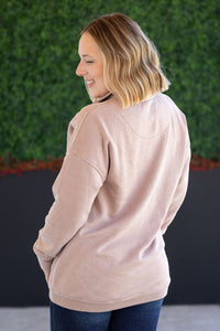 Jesse Vintage Wash Snap Pullover in Tan