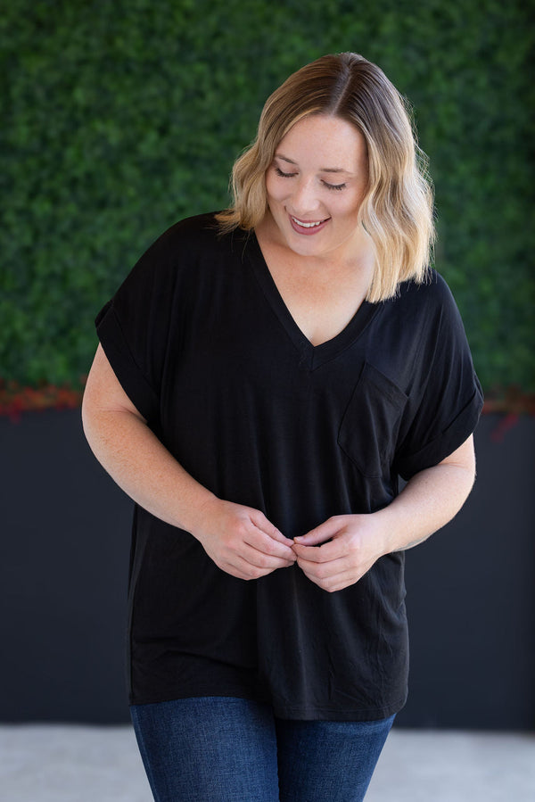Sierra Pocket Top in Black