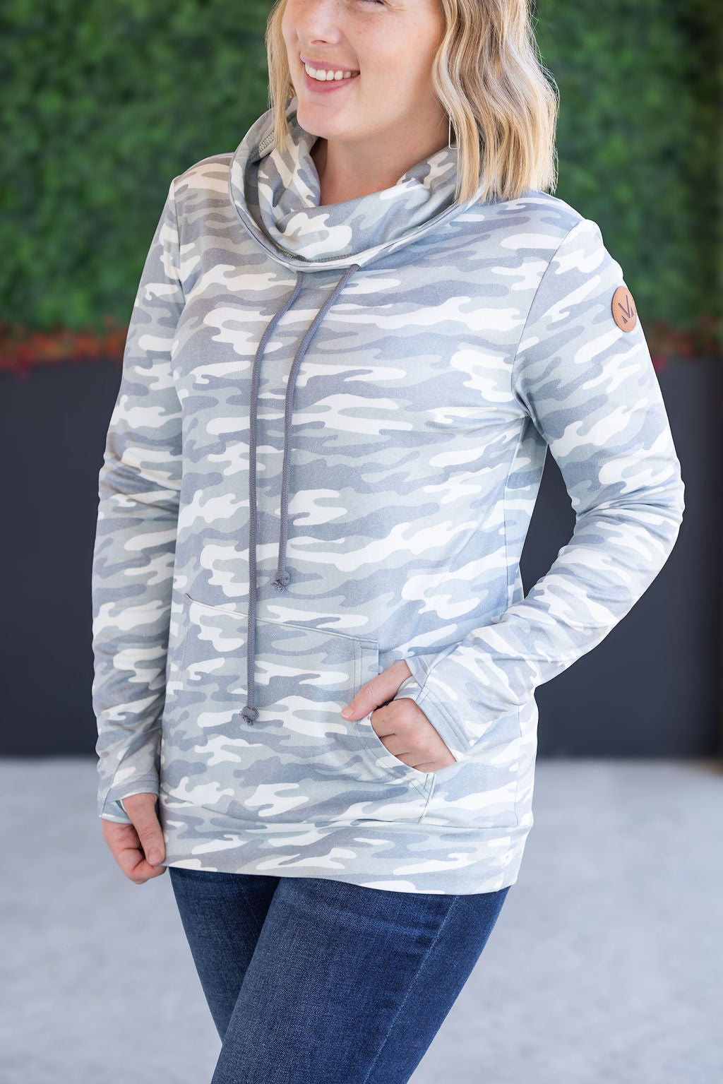 Soft Funnel Neck in Camo